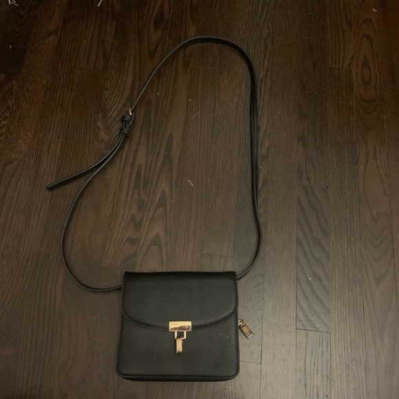 Small Crossbody Faux Leather Purse - Picture 1 of 4